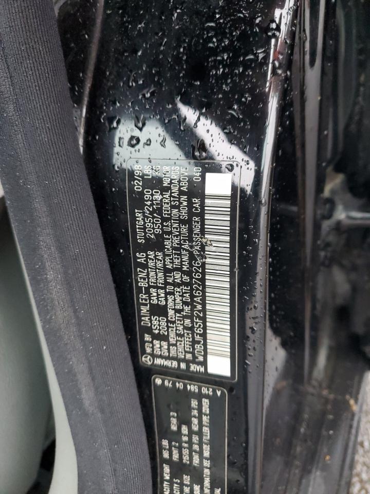 Mercedes-Benz E-Class 320 Image 8