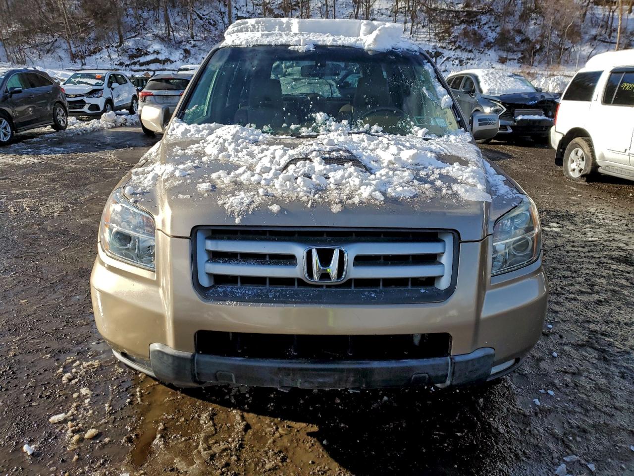 Honda Pilot Ex Image 2
