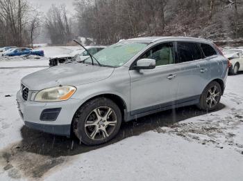 Salvage Volvo XC60