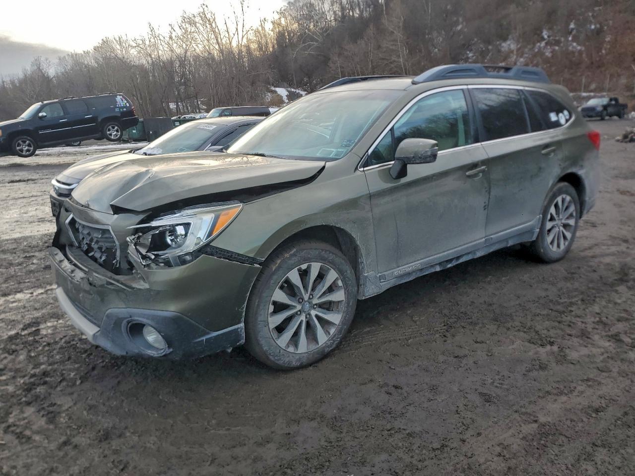 Subaru Outback 2.5i Limited Image 1