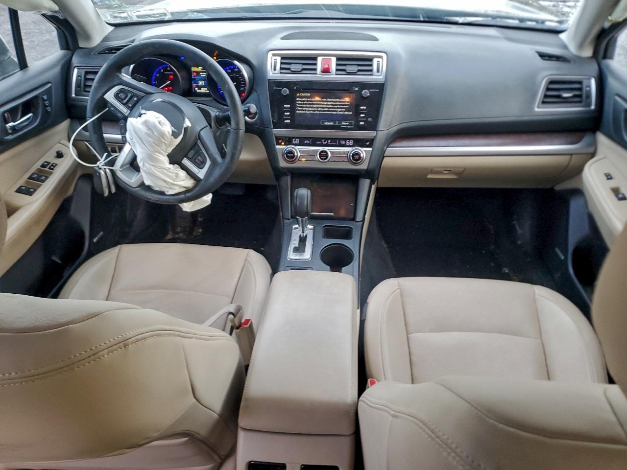 Subaru Outback 2.5i Limited Image 7