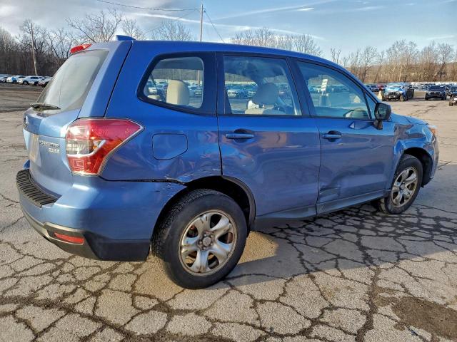 Subaru Forester 2.5i Image 8