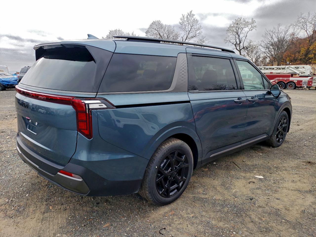 Kia Carnival Sx Image 4