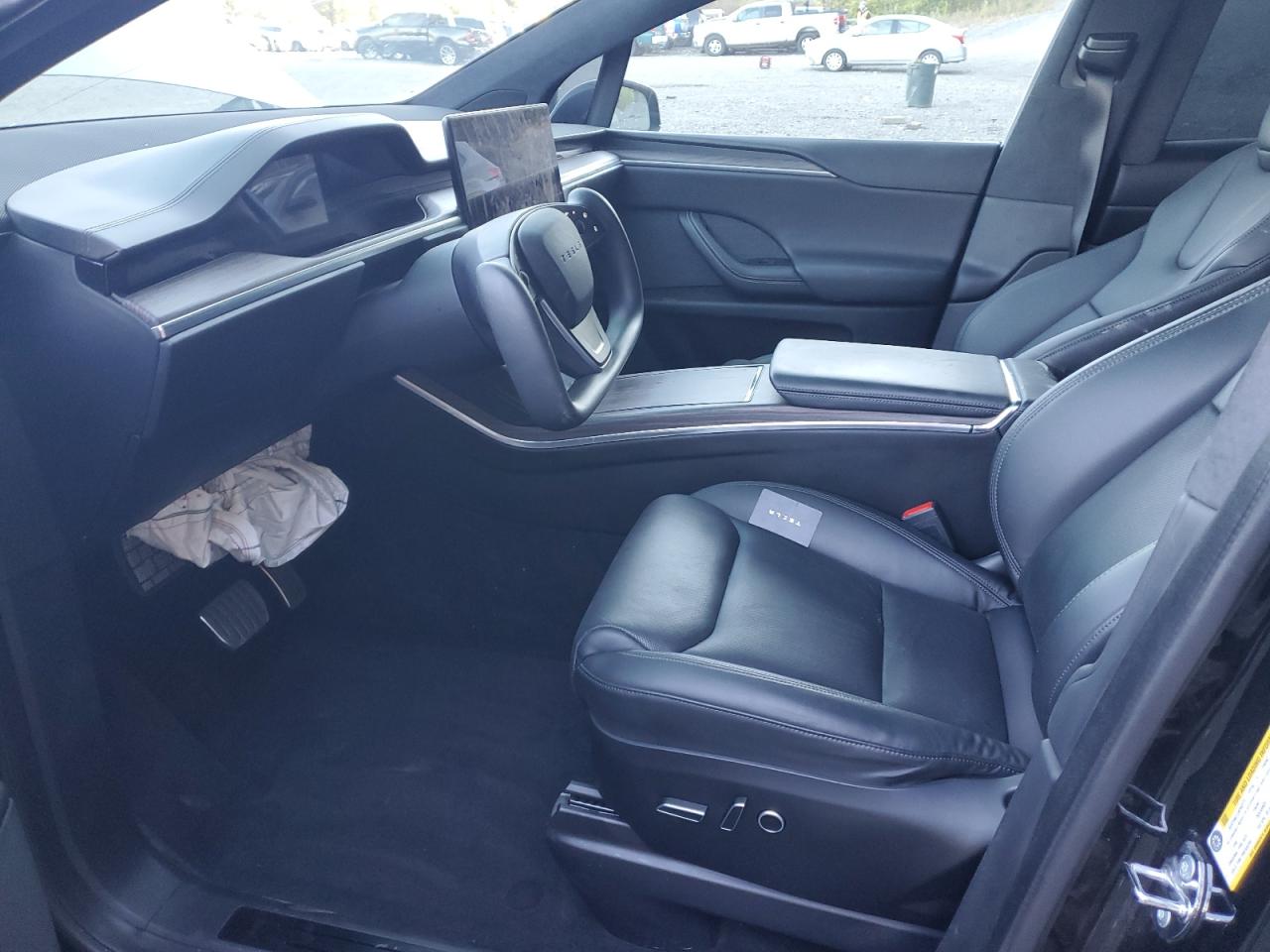Tesla Model X Image 3