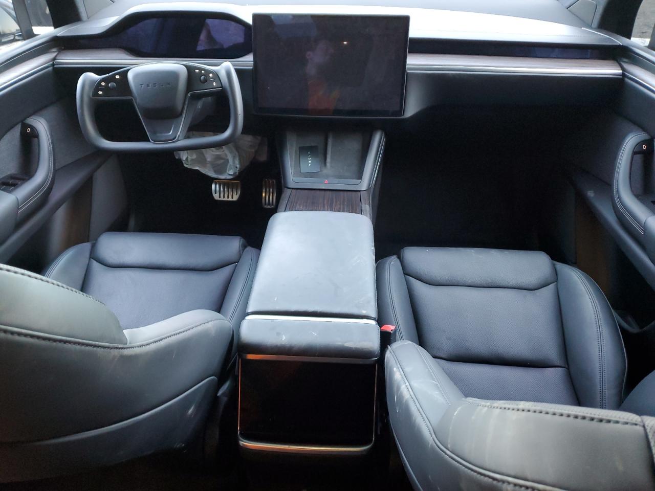 Tesla Model X Image 5