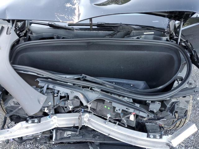 Tesla Model X Image 11