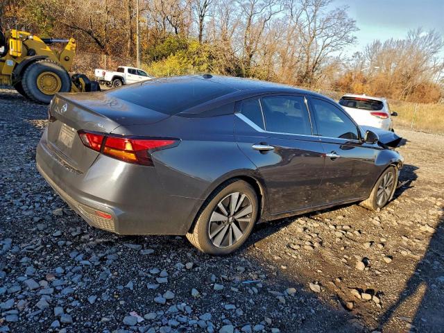 Nissan Altima Sl Image 8