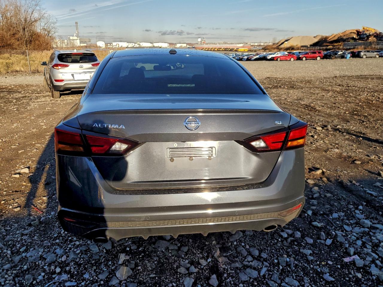 Nissan Altima Sl Image 2