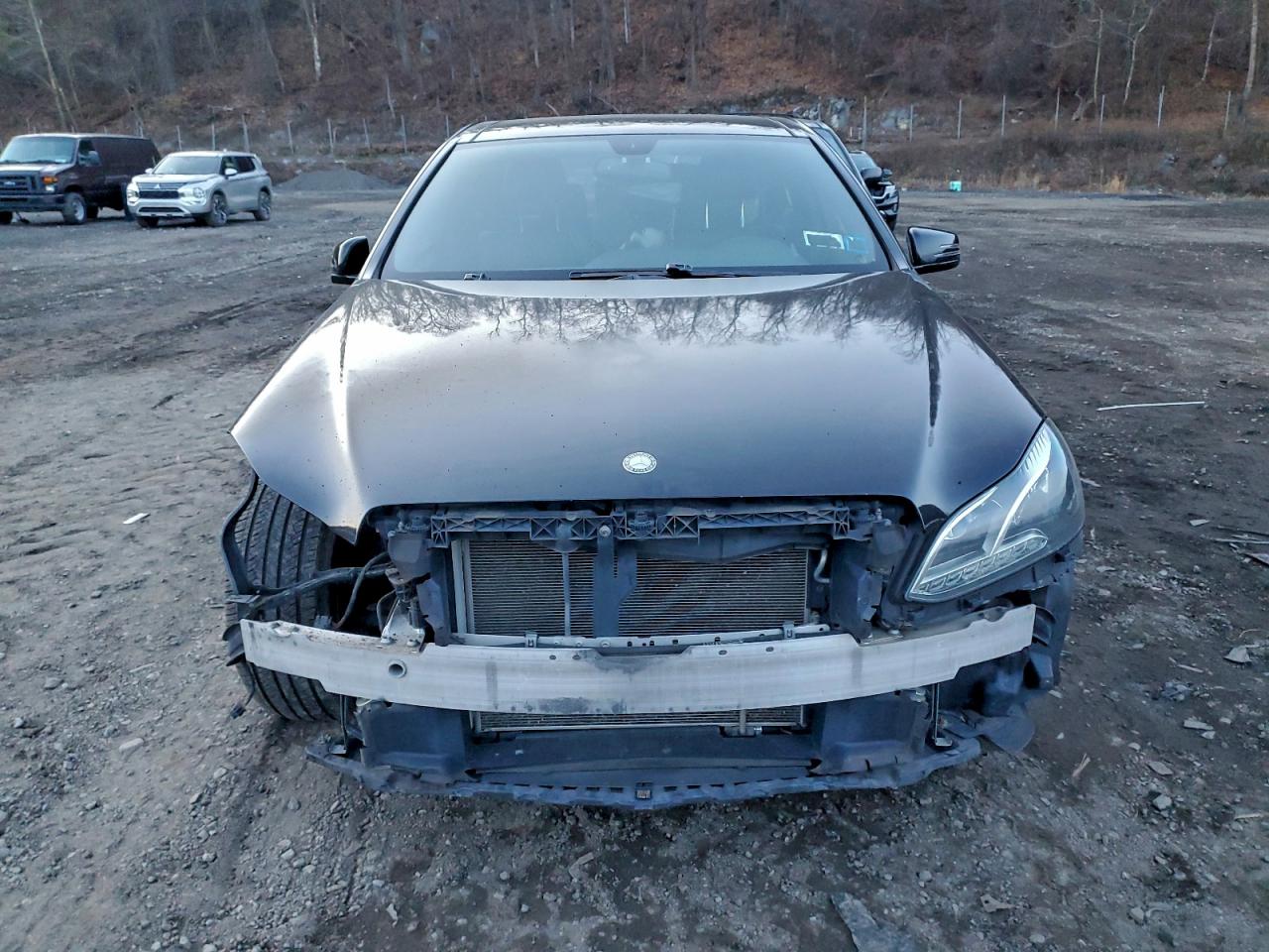 Mercedes-Benz E-Class 350 4matic Image 3