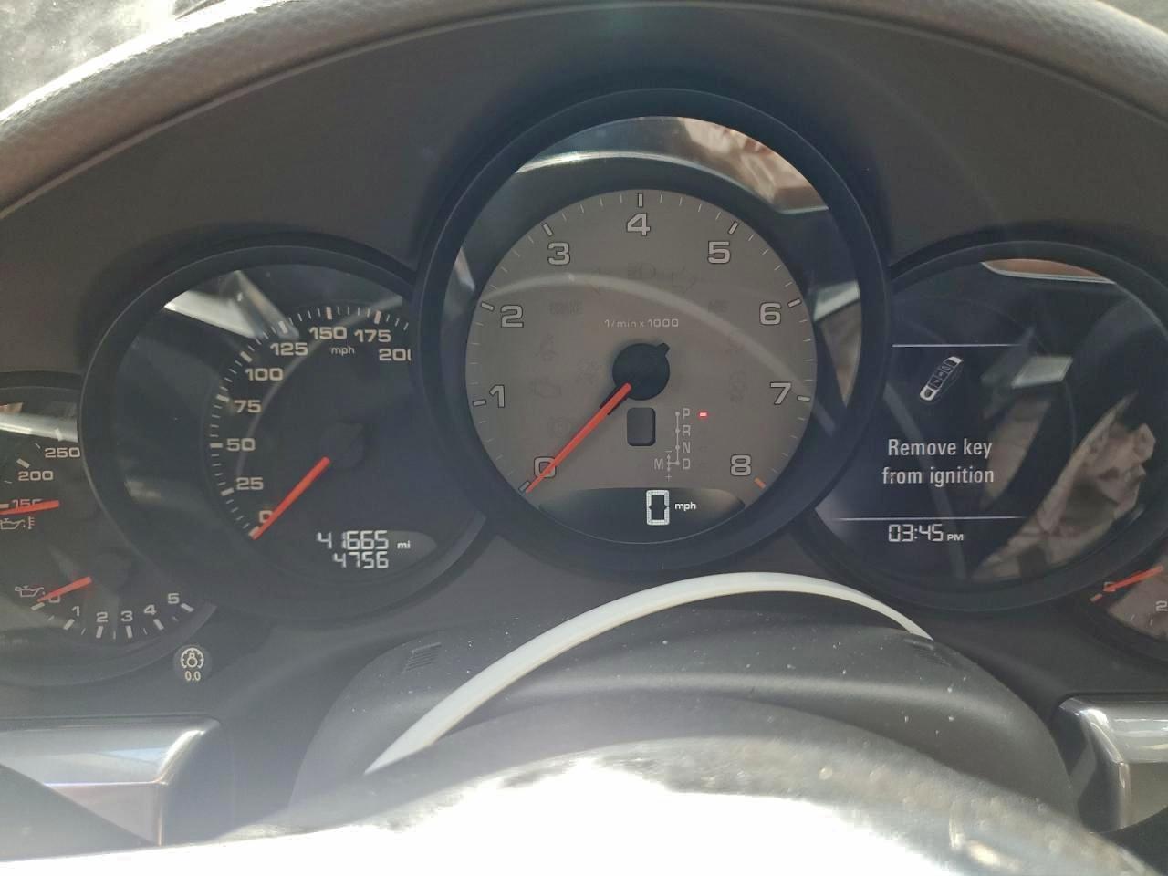 Porsche 911 Carrera S Image 12