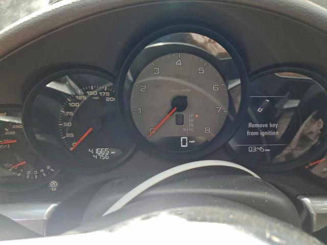 Porsche 911 Carrera S Image 12