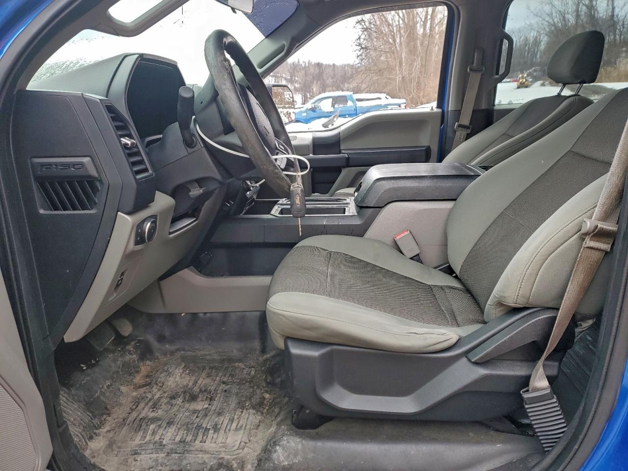 Ford F-150 Supercrew Image 9