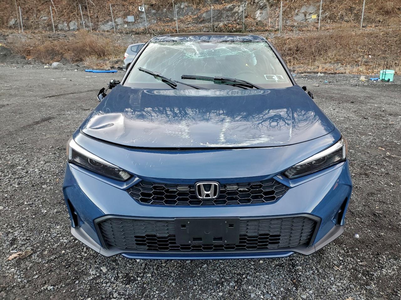 Honda Civic Sport Image 2