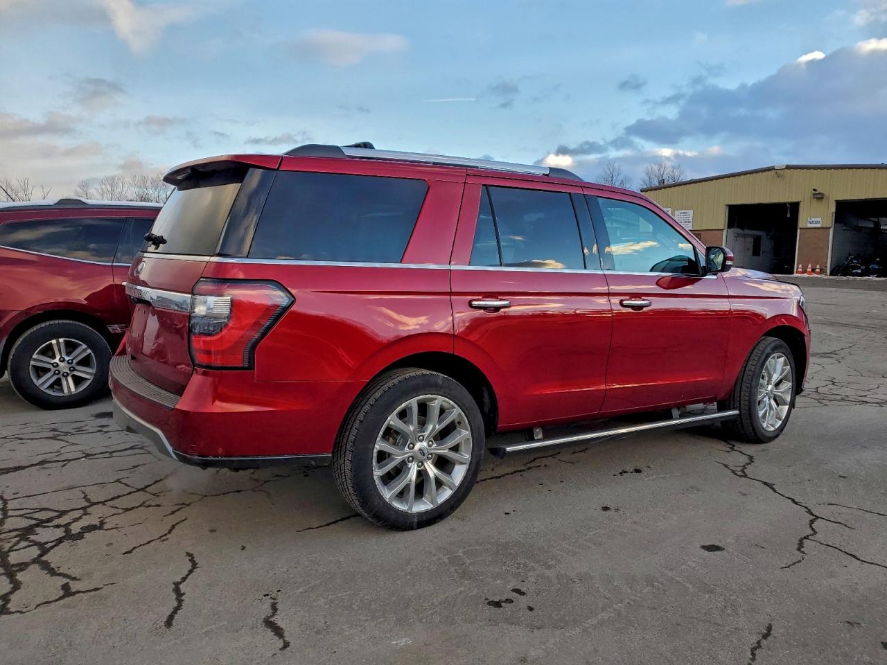 Ford Expedition Limited Image 12