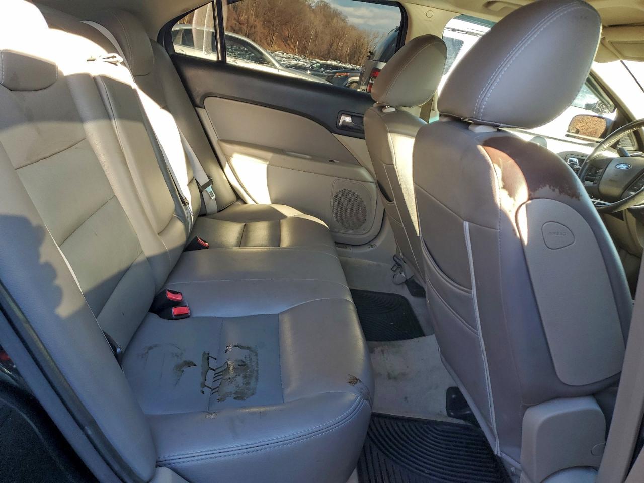 Ford Fusion Sel Image 11