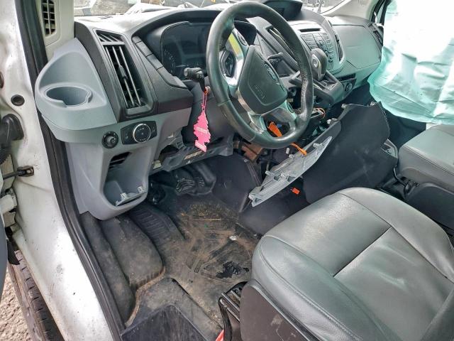 Ford Transit T-150 Image 8