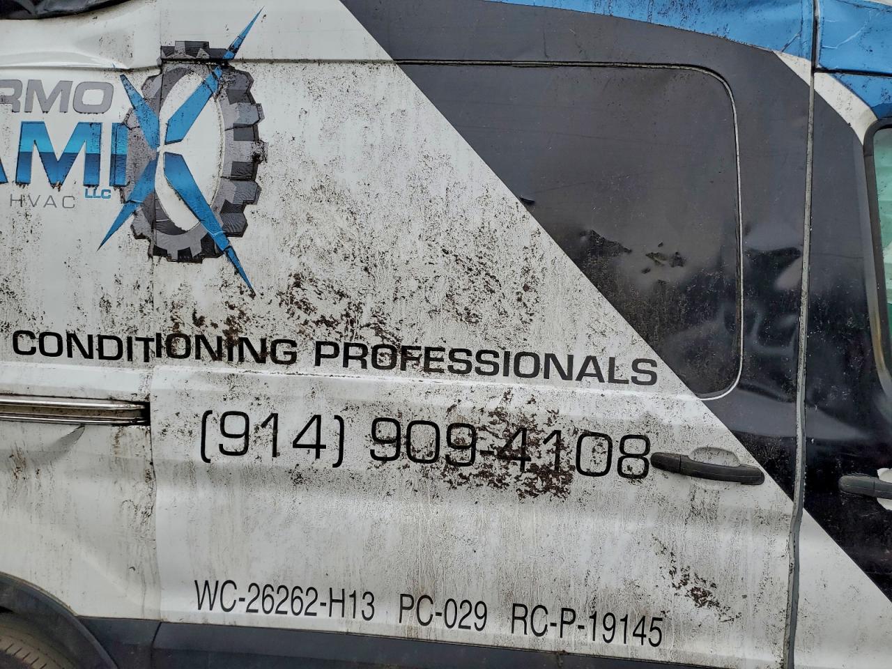 Ford Transit T-150 Image 7