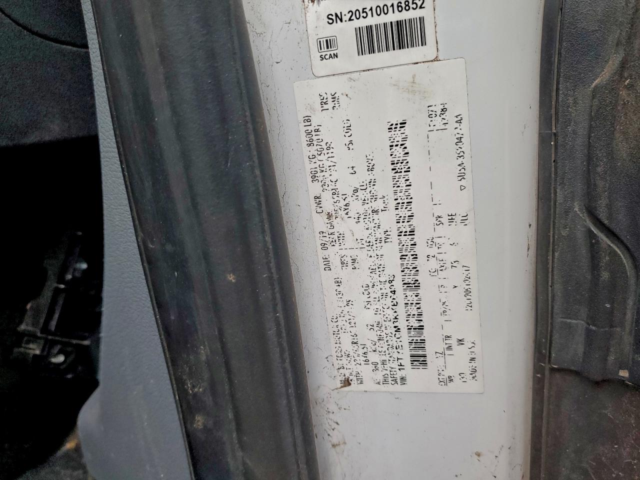 Ford Transit T-150 Image 12