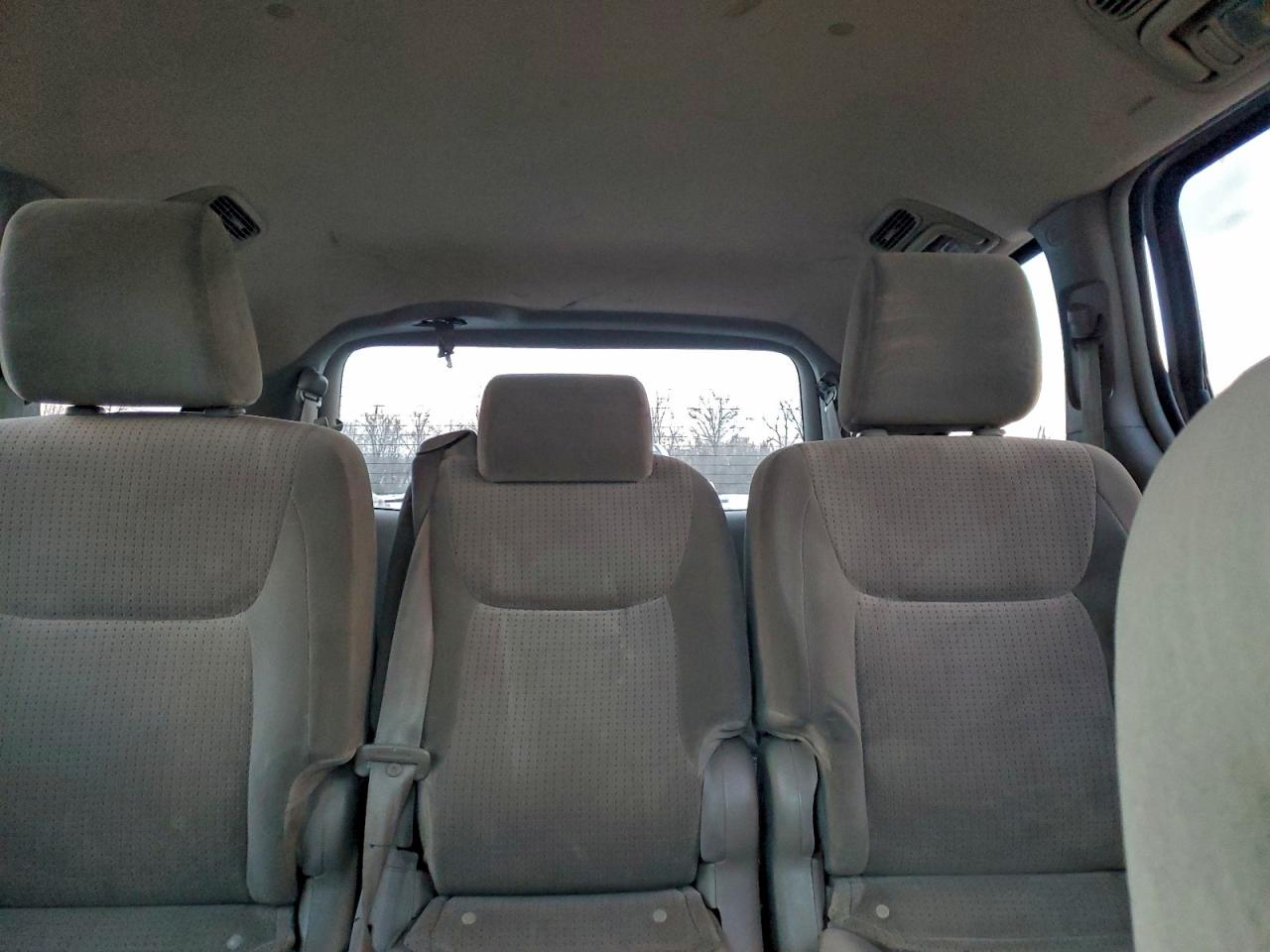 Toyota Sienna Ce Image 7