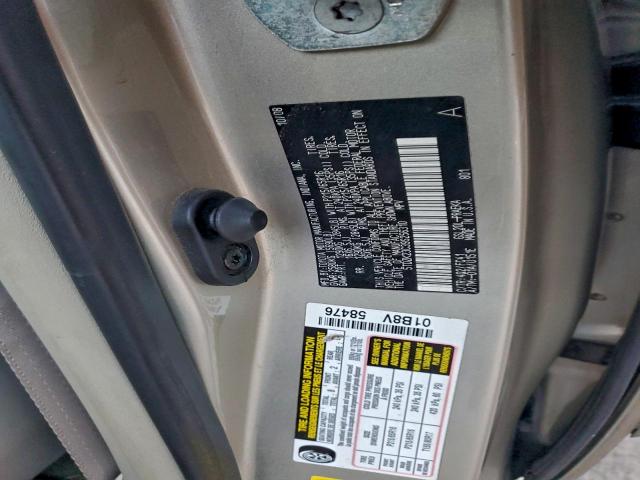 Toyota Sienna Ce Image 10