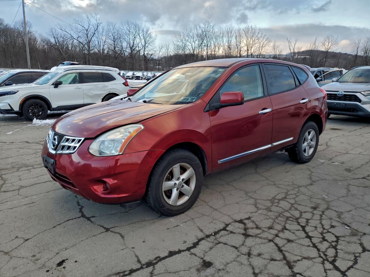 Nissan Rogue S Image 1