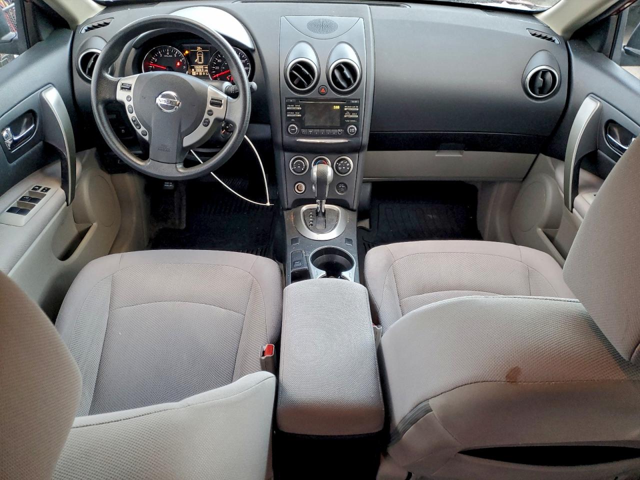 Nissan Rogue S Image 13