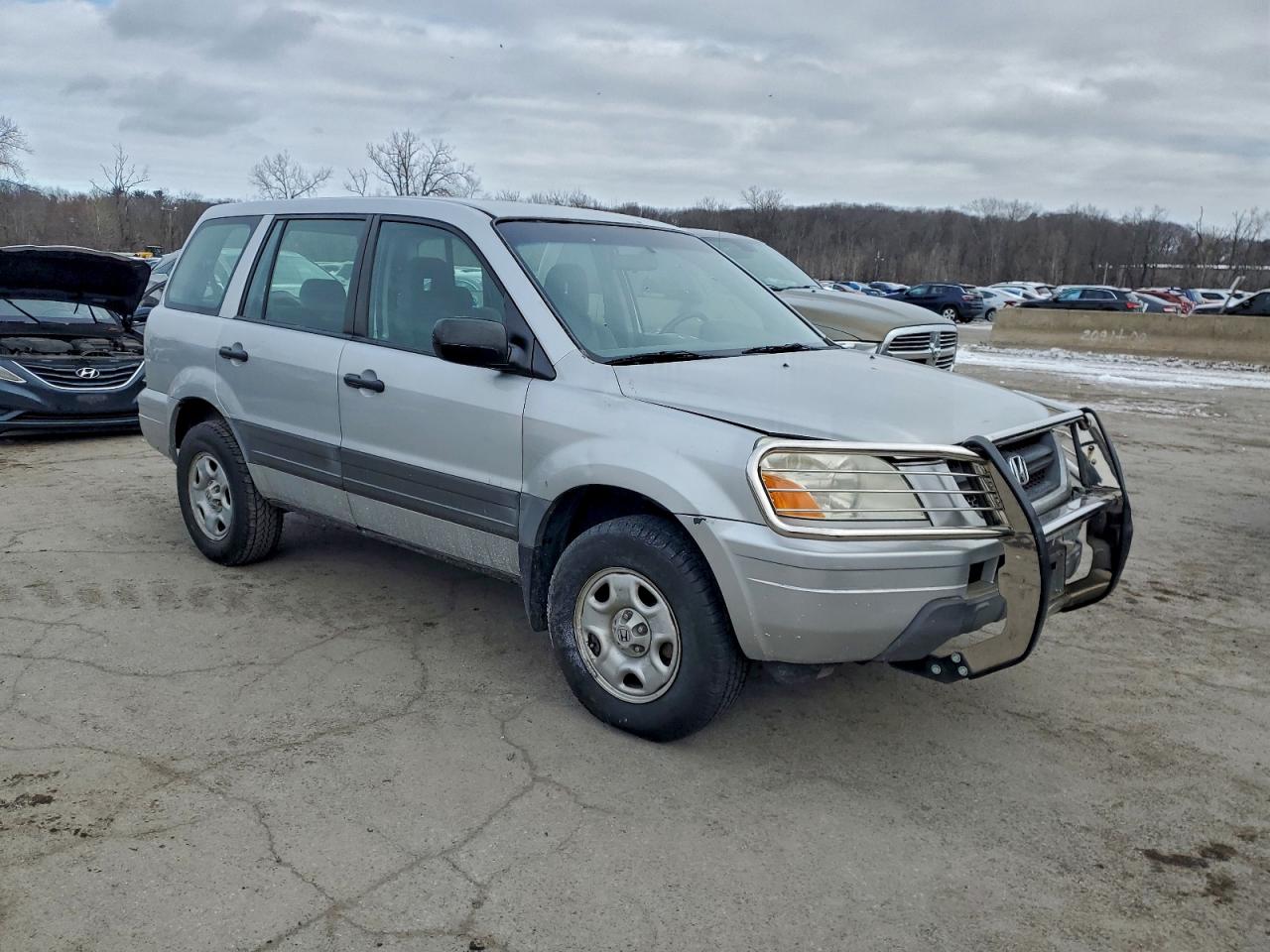 Honda Pilot Lx Image 3