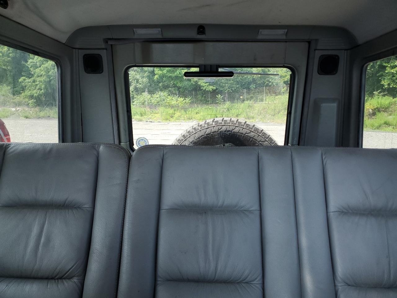 Mercedes-Benz G-Class 500 Image 7