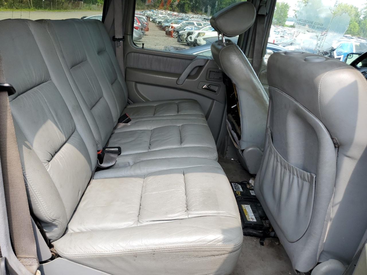 Mercedes-Benz G-Class 500 Image 8