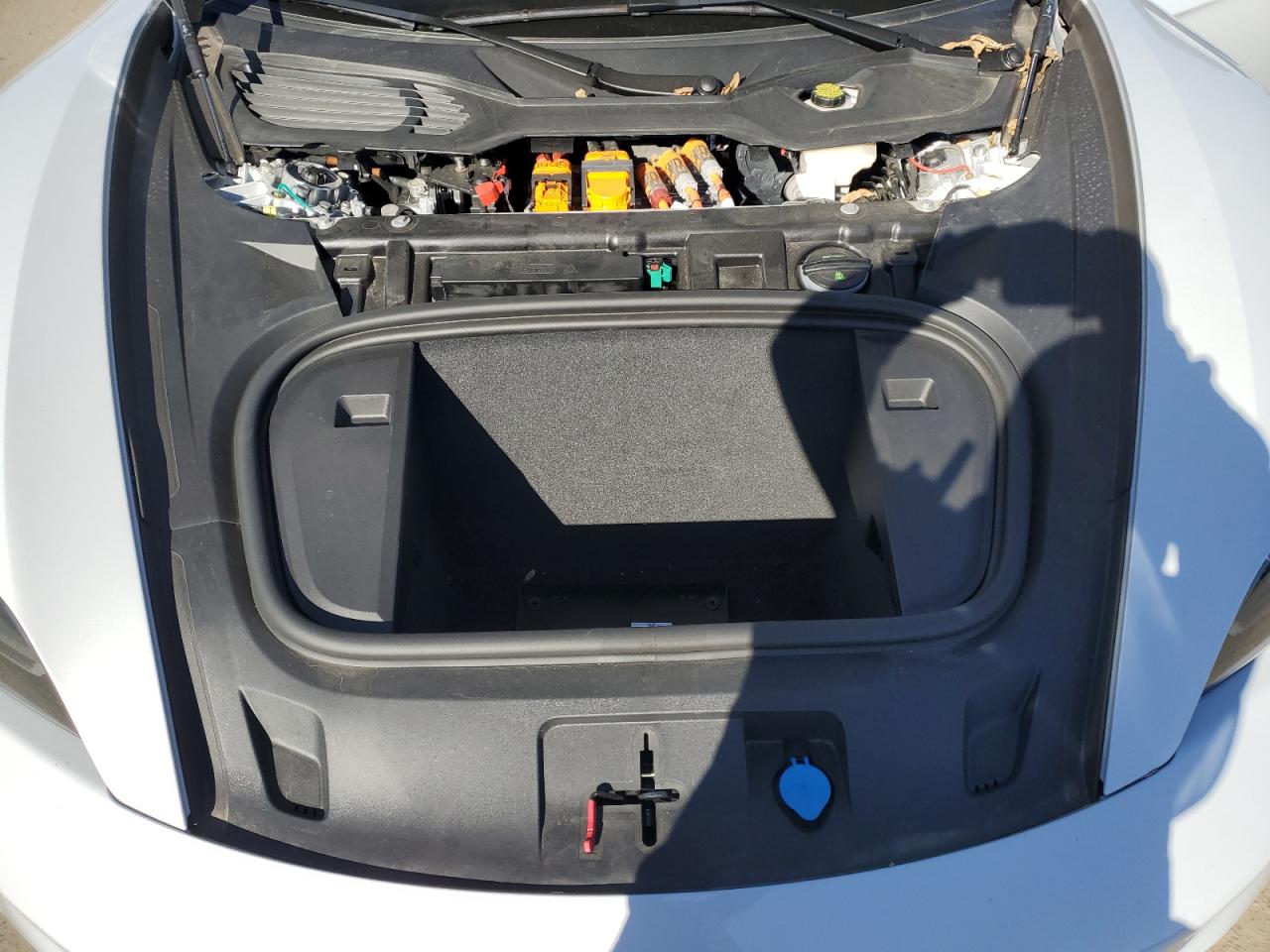 Porsche Taycan 4s Image 7