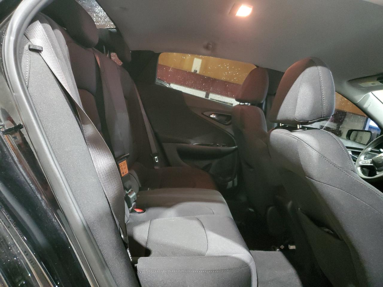 Chevrolet Malibu Ls Image 2