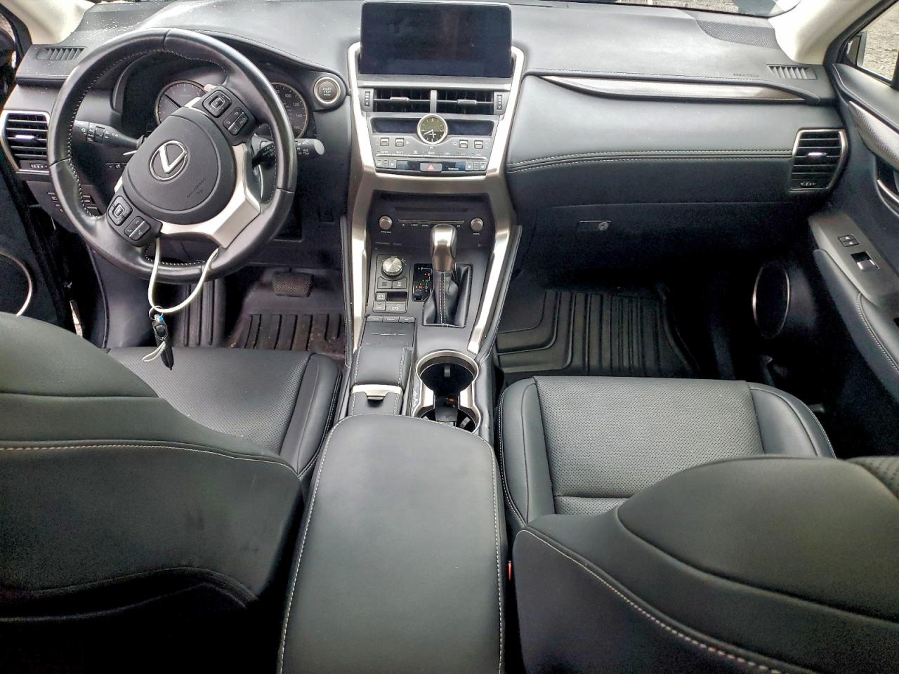 Lexus NX 300 Base Image 2