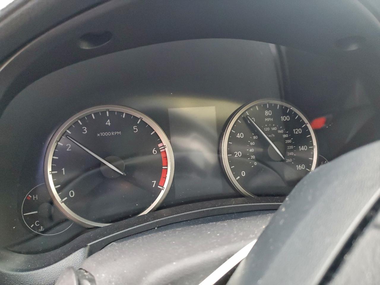 Lexus NX 300 Base Image 6