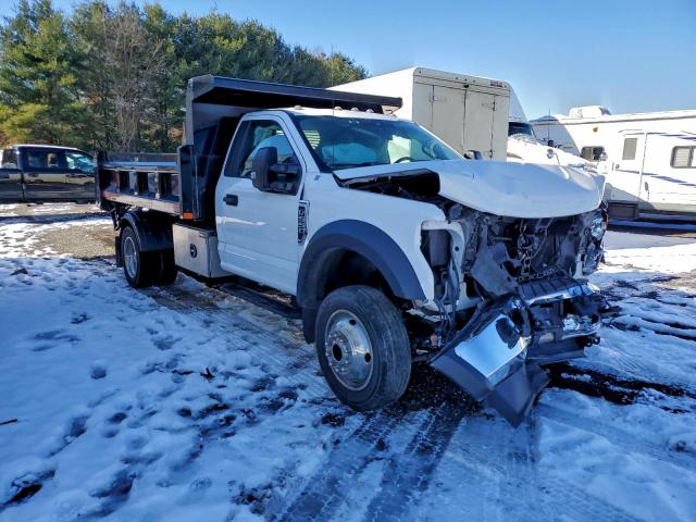 Ford F-550 Super Duty Image 2