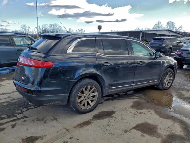 Lincoln MKT Image 4
