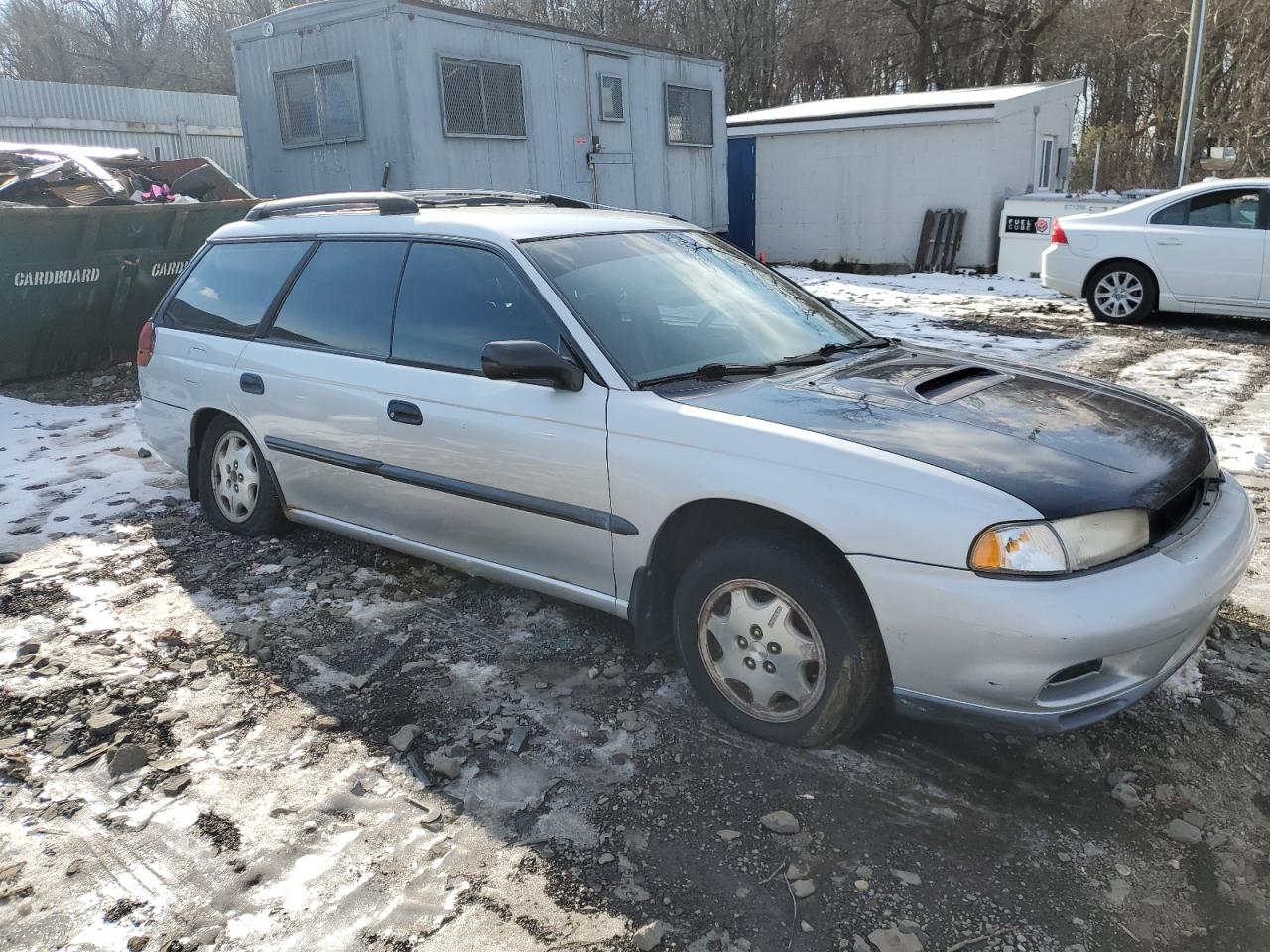 Subaru Legacy L Image 4