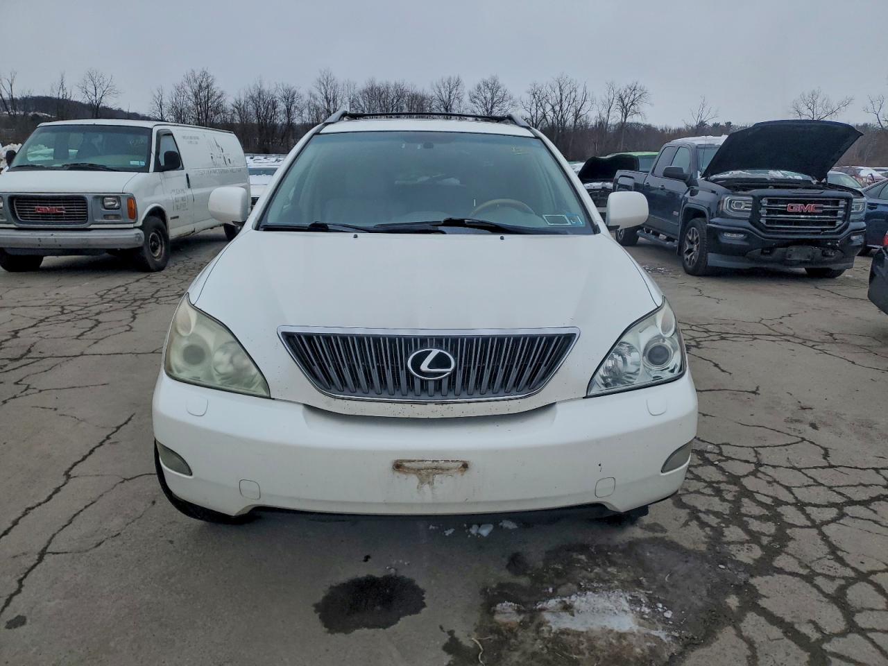Lexus RX 330 Image 12