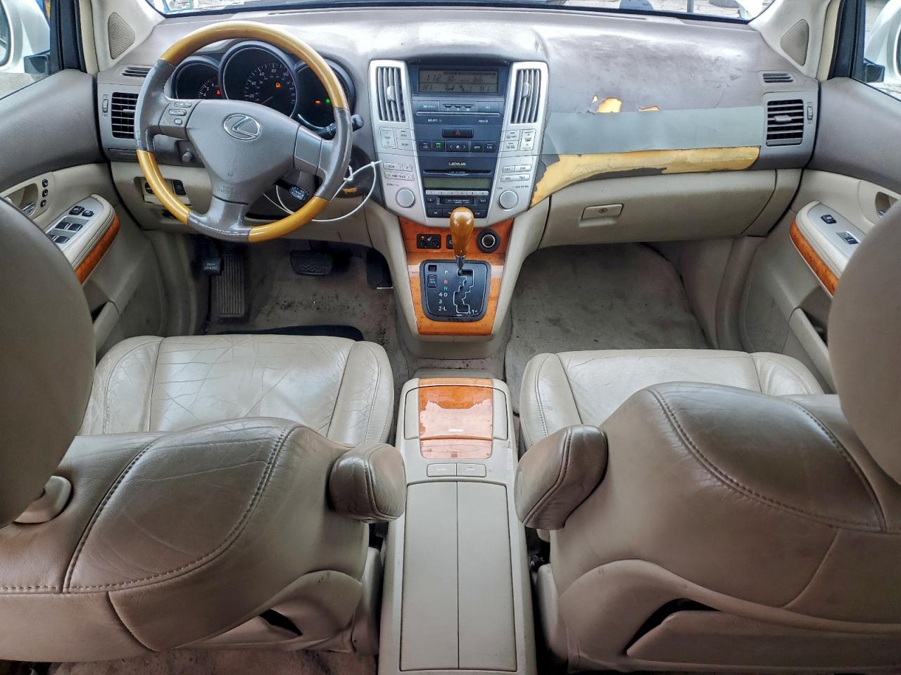 Lexus RX 330 Image 11