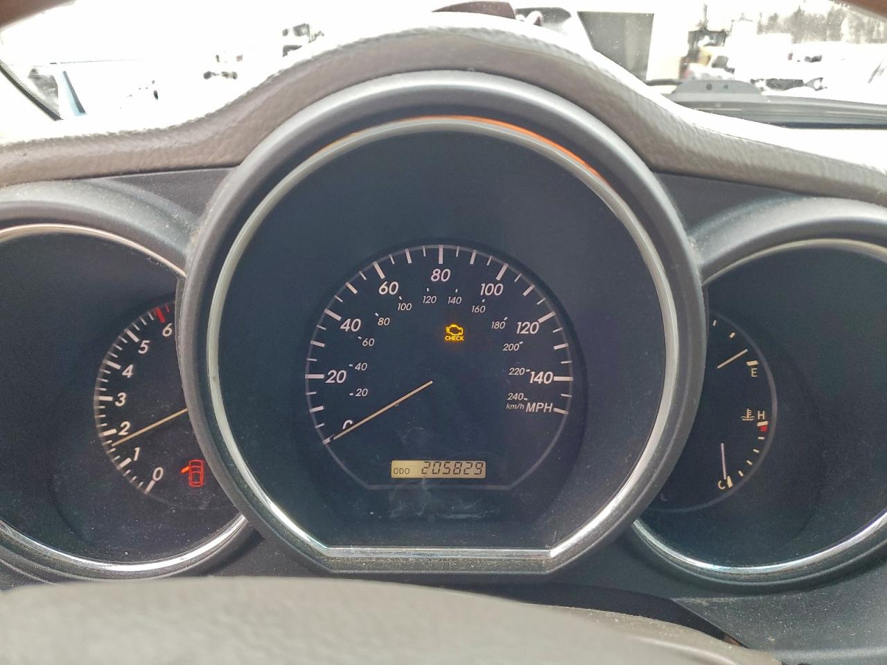 Lexus RX 330 Image 4