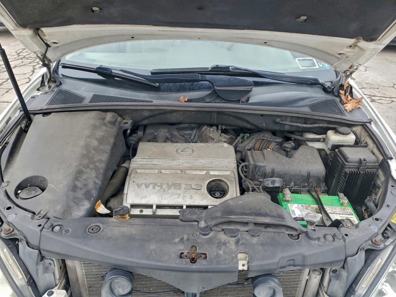 Lexus RX 330 Image 5