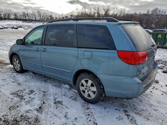Toyota Sienna Ce Image 11