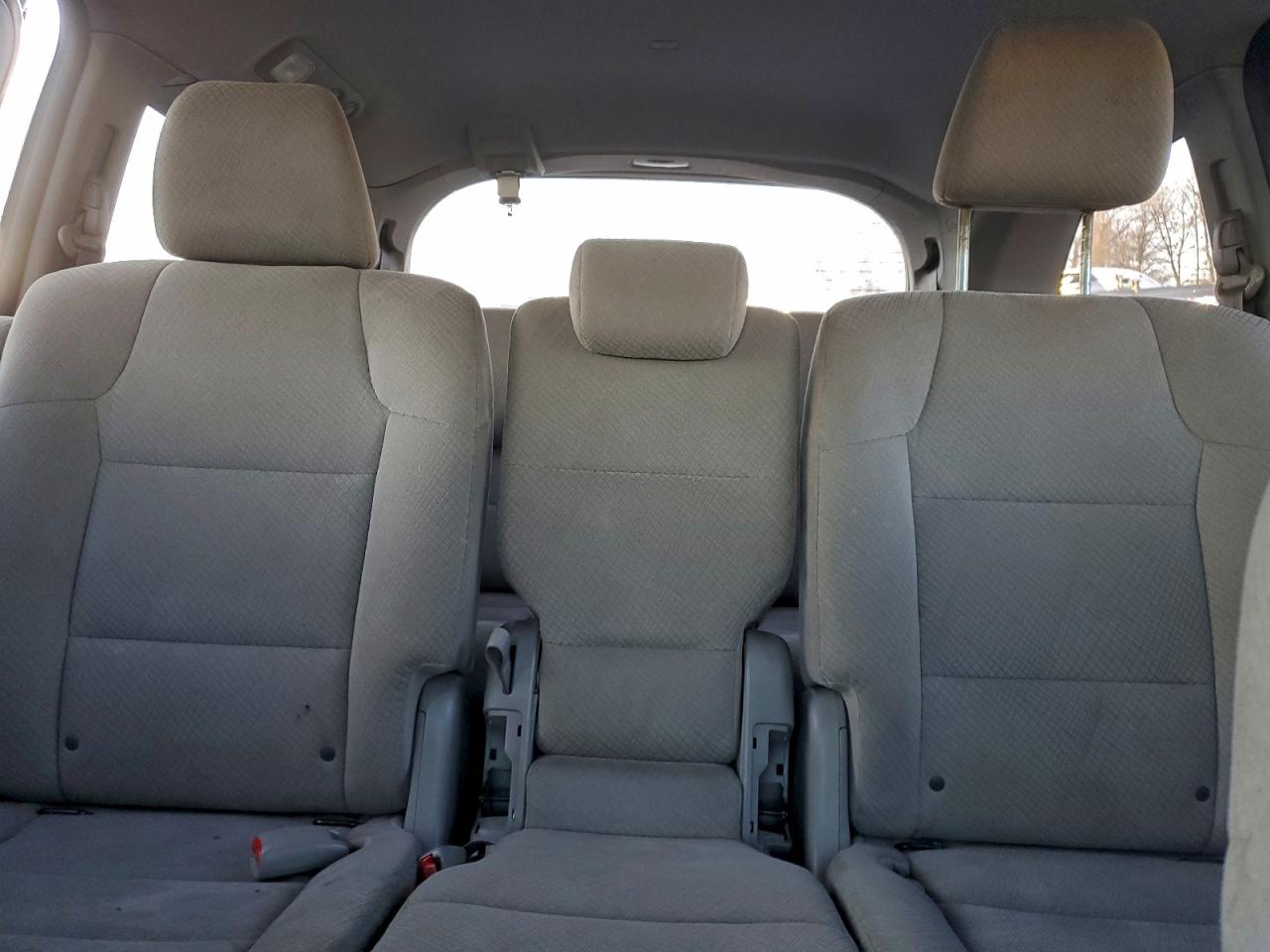 Honda Odyssey Ex Image 11