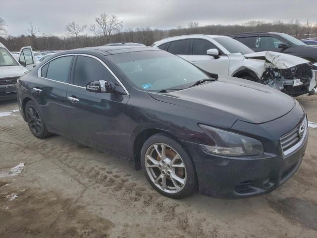 Nissan Maxima S Image 5