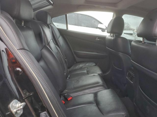 Nissan Maxima S Image 6