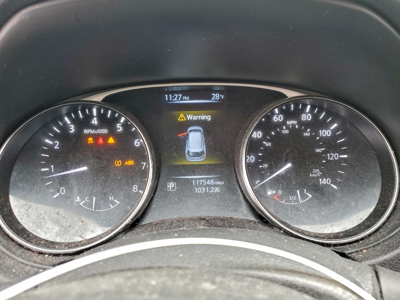 Nissan Rogue S Image 5