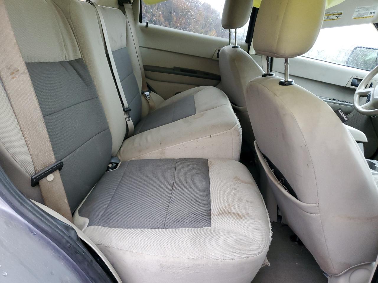 Ford Escape Hev Image 9