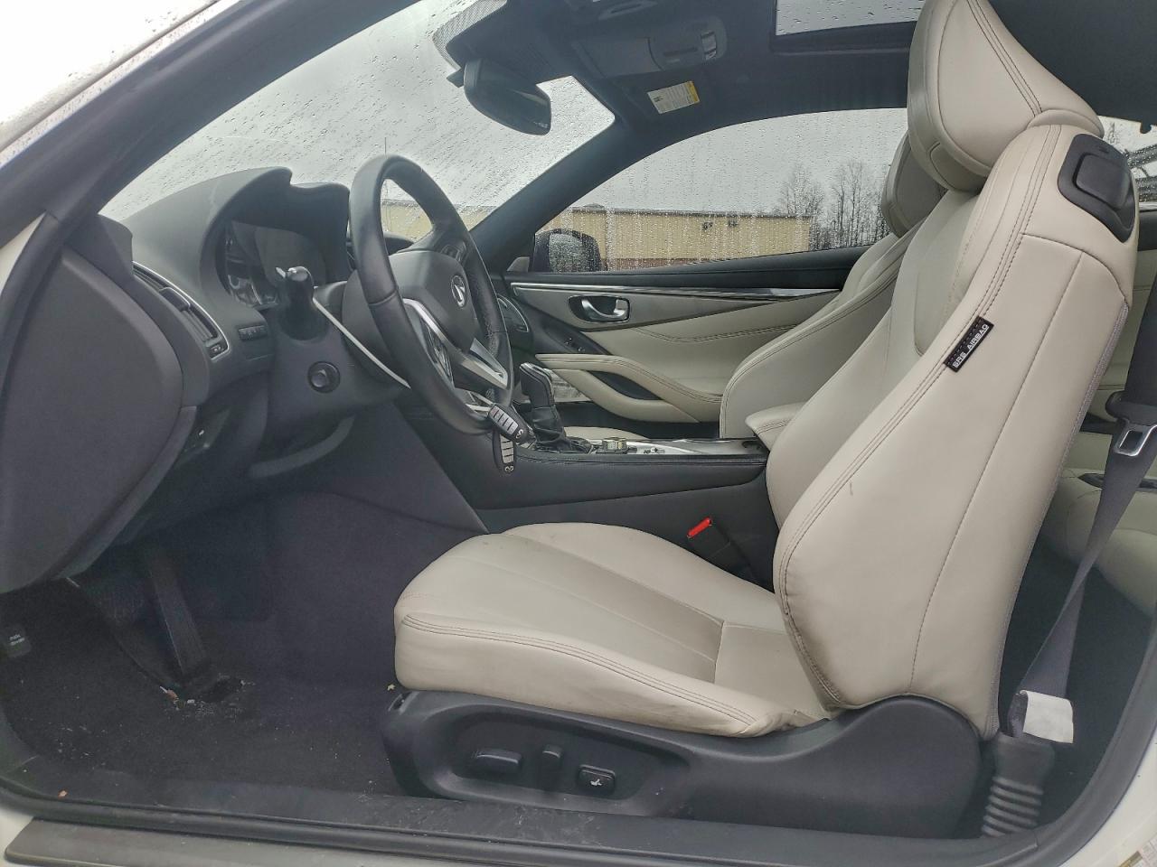 INFINITI Q60 Pure Image 9