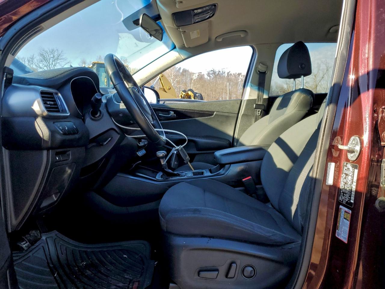 Kia Sorento Lx Image 7