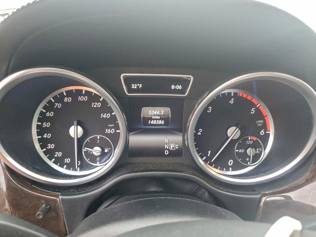 Mercedes-Benz G-Class 350 Bluetec Image 4