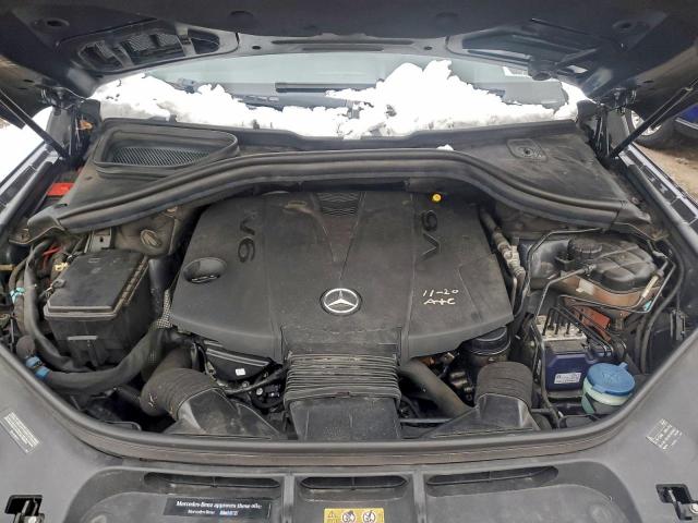 Mercedes-Benz G-Class 350 Bluetec Image 12